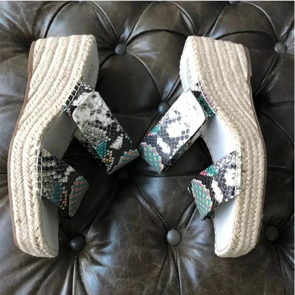 New Franco Sarto Cara Espadrille Wedge yellow clover Sandals Snake print